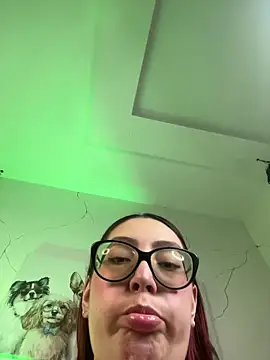 NiickyJones Live XXX-chat