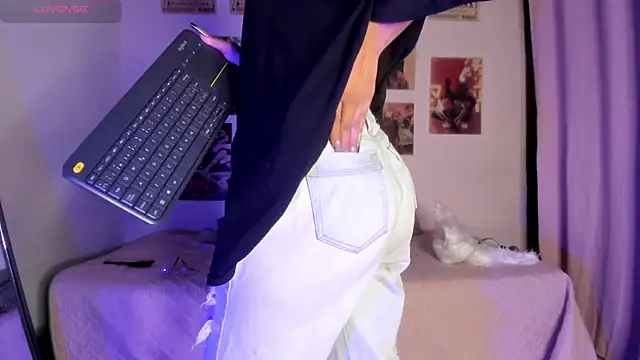 Živý XXX chat Luna-Chann