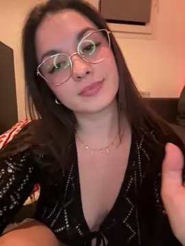 liloush__のライブXXXチャット