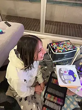 Ameellie Adlı Modelin Canlı XXX Sohbeti