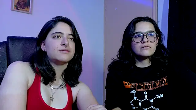 multiorgasmic_69 Adlı Modelin Canlı XXX Sohbeti