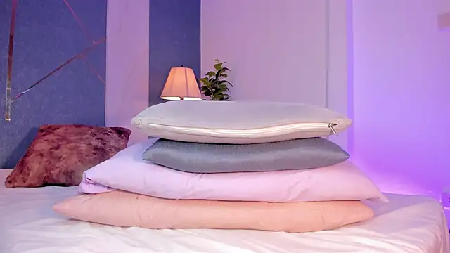 Voluptupus-girl Live XXX Chat