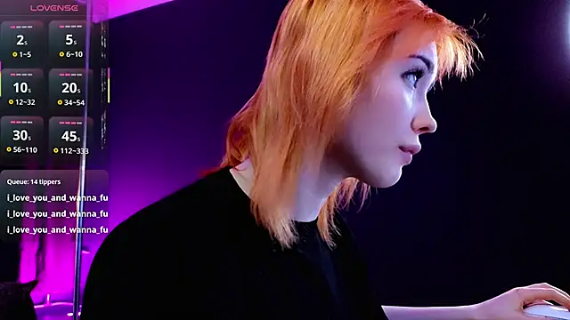 Živý XXX chat Kiara_Dream