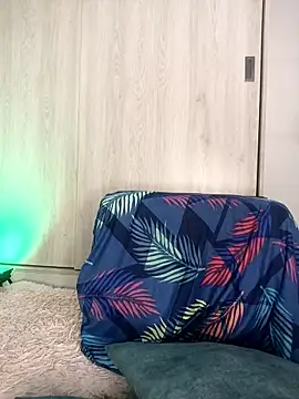 lovely_kitt 即時 XXX 聊天