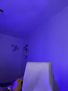 دردشة MadelineBenet الجنسية المباشرة