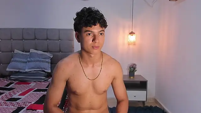 Santy_Stump Live XXX-Chat