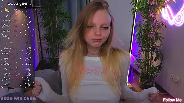 evangel1ne: απευθείας συνομιλία ΧΧΧ