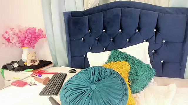 Chatroom XXX en direct de Inaya_Khalifa