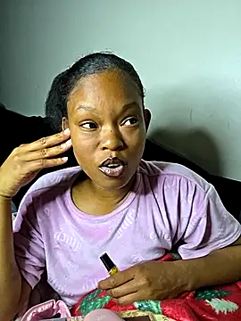 Chatroom XXX en direct de tokyobelle