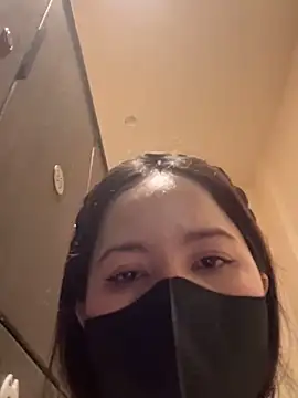 bi_biii 网络视讯表演