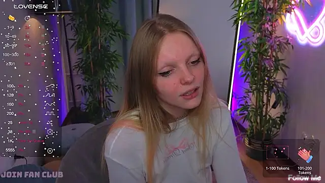 evangel1ne Live XXX Chat