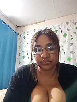 Avannay Chat XXX in diretta