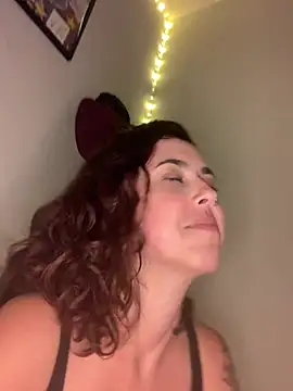 ninapellegrini17 Chat XXX in diretta