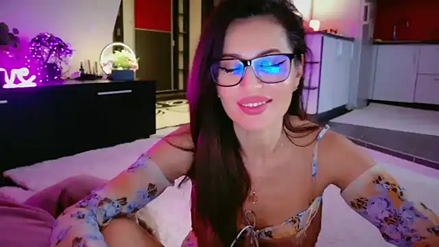 MissSmiley26's Live XXX Chat