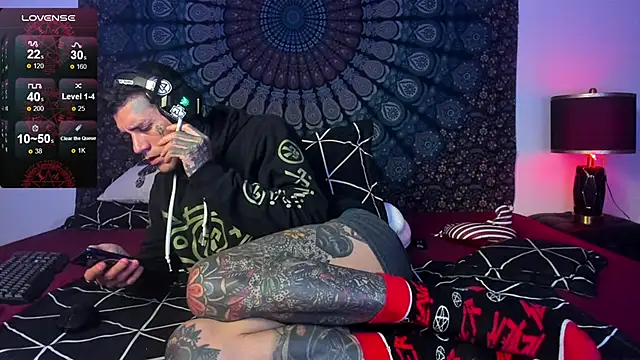 jhonny__ackerman Adlı Modelin Canlı XXX Sohbeti