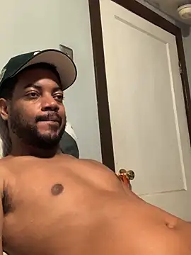 MrPresident_P: διαδικτυακό σόου στην κάμερα