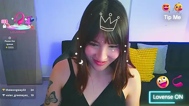 Yuliennegg: онлайн-секс-чат