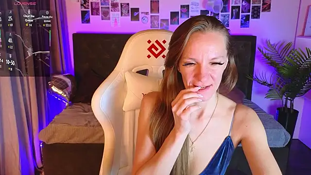 Jesica_mooon: онлайн-секс-чат