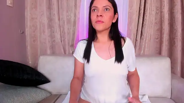 AnnaBroooks Obrolan Langsung XXX