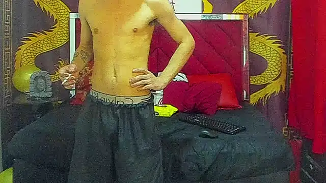 Pride_couple 在線 直播表演