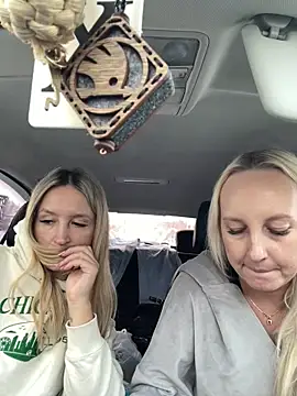 MerlinDave élő XXX-chatje