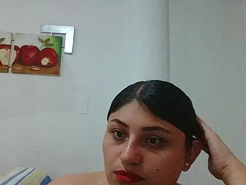 Mia_Hornyxxx Chat XXX in diretta