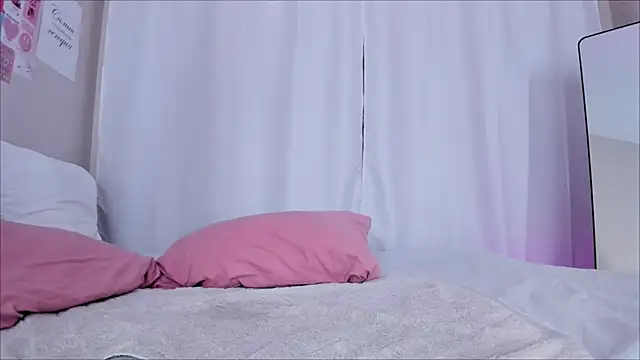 Mary_Suee élő XXX-chatje