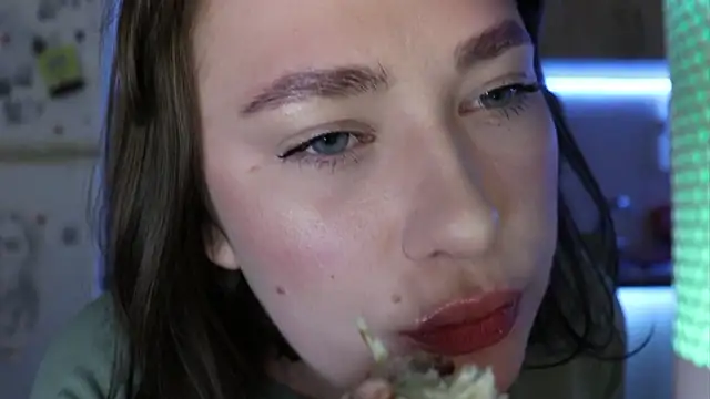 BettySquirtson Live XXX Chat