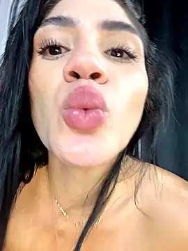 ScarletsXXX's Live XXX Chat