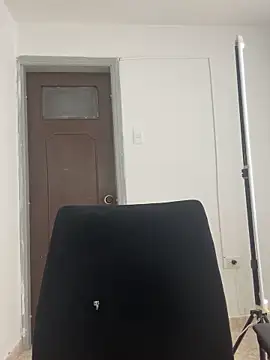 Rouse69_ Show in webcam