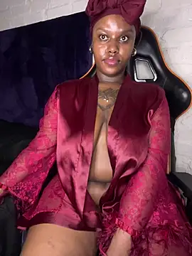 QUEEN_NOBUHLE_FEMDOM_777: απευθείας συνομιλία ΧΧΧ