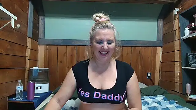 Онлайн чат XXX lisaxlovexxx