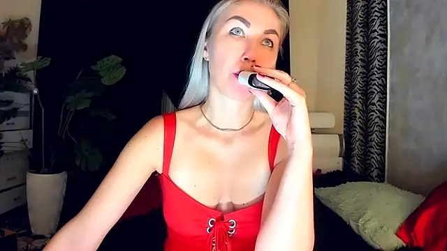 Shadow_Edict – Naživo XXX chat