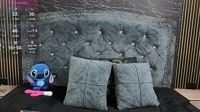 ValeryMorales élő XXX-chatje