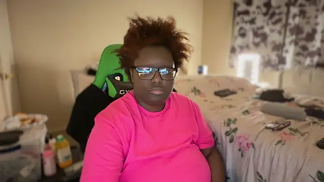 -Yagurlwest 现场XXX聊天