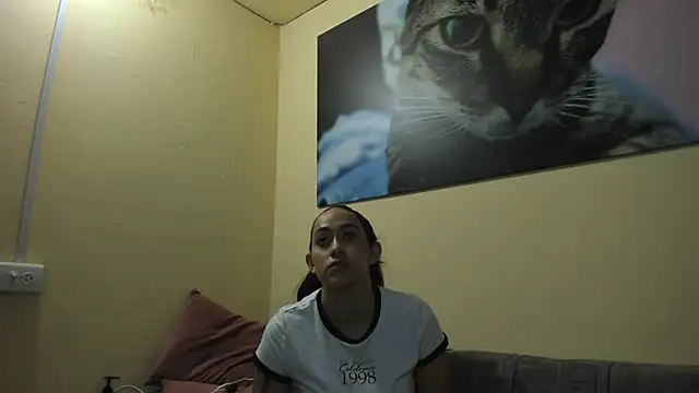 moll1e_ Adlı Modelin Canlı XXX Sohbeti