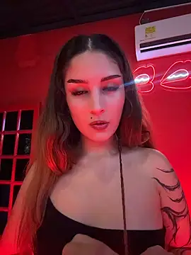 Mon_Cherry Adlı Modelin Canlı XXX Sohbeti