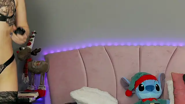 AriannaMoonXx: онлайн-секс-чат