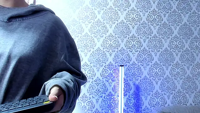 Chatroom XXX en direct de SuccubusDolly