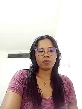 Yandris_1212 – Naživo XXX chat