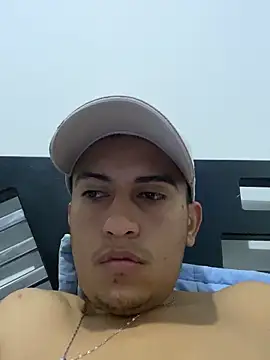 Killkill_one Show in webcam