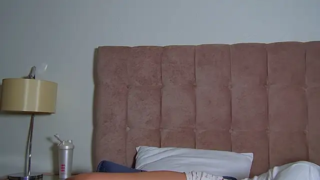 AlexandraBloom Adlı Modelin Canlı XXX Sohbeti