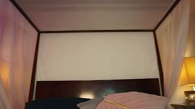 Katyeraven Live XXX chat