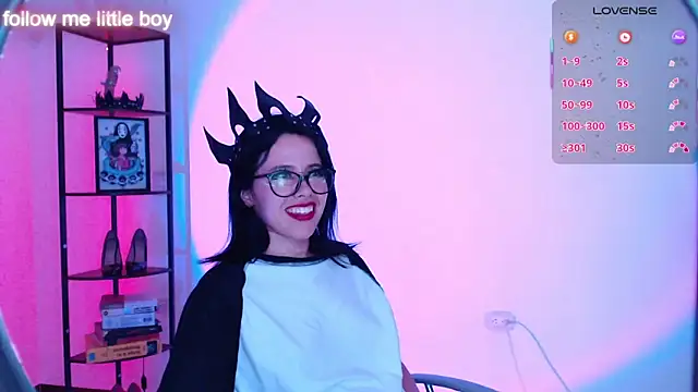 girldom's Live XXX Chat