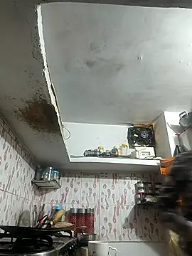 Chat +18 de Neha-Singh2 ao vivo