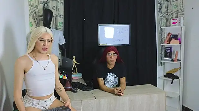 Playboy_trans0's Live XXX Chat