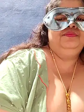 tamilthanushrin Live XXX chat