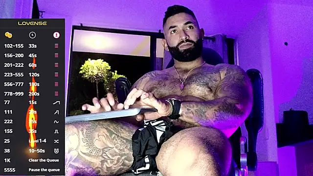 Max-prada Webcam-Show