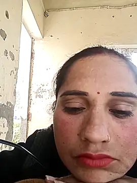 Cute-karisma1234 现场XXX聊天