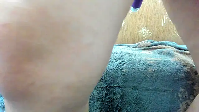 XXX chat uživo modela BrendaWildd